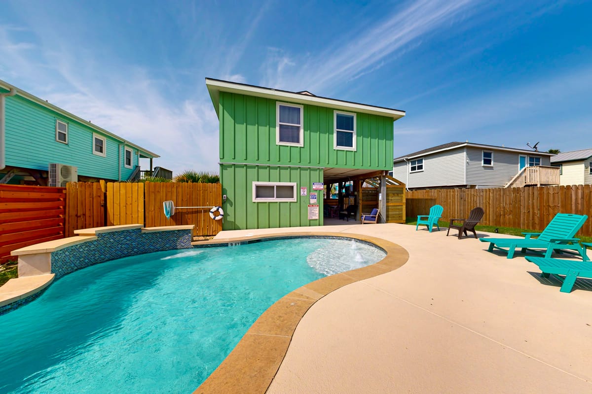 PC628: Rockin' Pelican