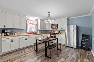 Kitchen — Sweet Cherry Escape vacation rental in Warrenton.