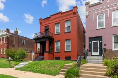 Kitchen — Red Brick Hideaway vacation rental in St. Louis.