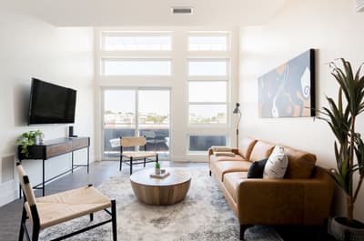 DEN 2880(U505) Zuni St. LoHi