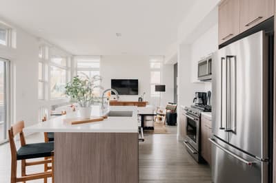 DEN 2880(U204) Zuni St. LoHi