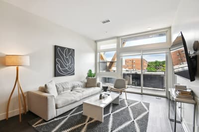 DEN 2880(U206) Zuni St. LoHi